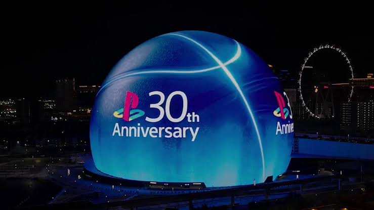 PlayStation e Sony comemoram 30 anos com anúncio apresentando Astro Bot e PS5 no Sphere em Las Vegas