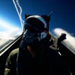 ACE COMBAT 8: WINGS OF THEVE ganha novo trailer destacando combates aéreos e personalização de aeronaves